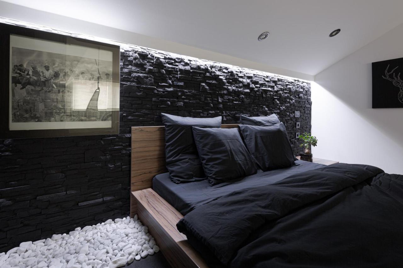 The Attic Apartment